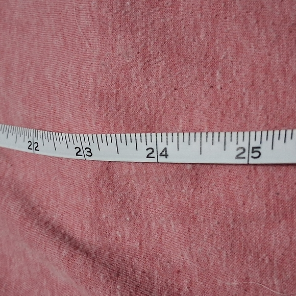 Realtree Heathered Pink Tee with Logo - Picture 8 of 8